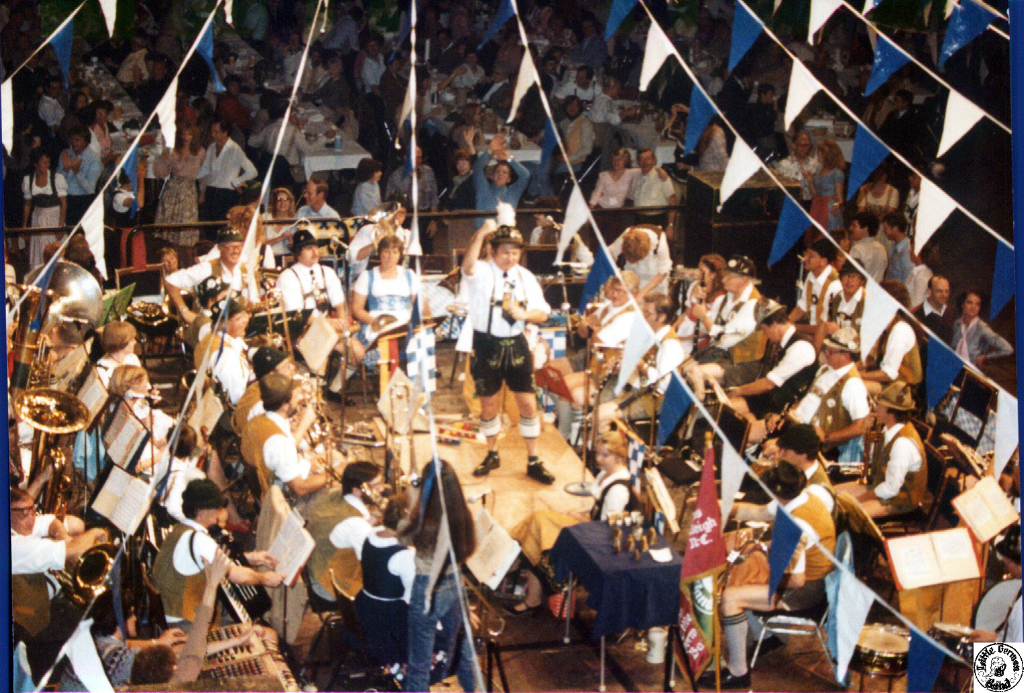 1981 10 10 21 Oktoberfest @ Civic Center.jpg